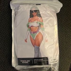 Sexy Buzzy light year